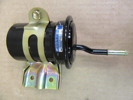 Denso Fuel Gas Filter w Bracket for BMW Ford Probe Mazda  F20120490A 186... - $24.74