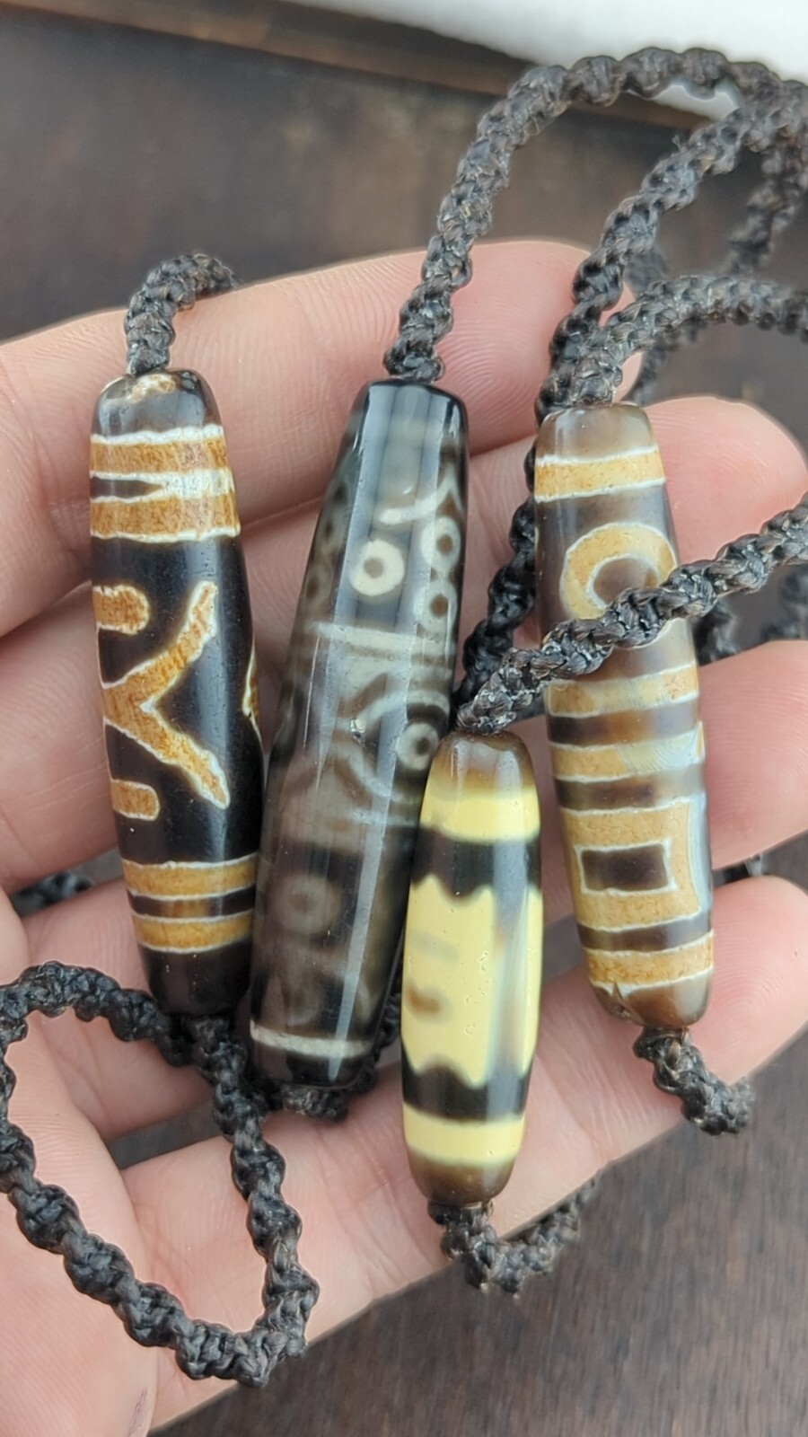 Lote 4 Patrones de Ojos Tibetanos Antiguos Vintage Piedra de Ágata Dzi Bead... Item image 5