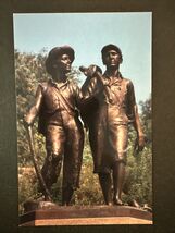 Postcard Hannibal Cardiff Hill Tom Sawyer Huck Finn Statue - $4.99