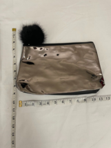 Nordstrom Clutch/Makeup Case Pewter W Black Fur Pompom - e351 - €4,09 EUR
