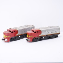 Lionel Vintage 218 AA Pair Powered and Dummy Santa Fe Locomotive Diesel ... - $93.99
