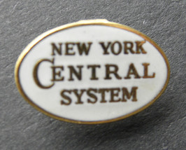 NEW YORK CENTRAL SYSTEM RAILWAY RAILROAD LAPEL PIN BADGE 3/4 INCH - $5.64