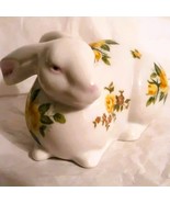 White Bunny Porcelain Yellow Roses Figurine---4&quot; L x 3 1/8&quot; W 9434#  20A - $7.92