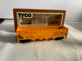 Tyco HO Scale Union Pacific 62040 Hopper train Car with box - £8.07 GBP