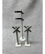 Lot of 3 Gray Plastic Railroad Crossing Signs Lights Model Train KG JD - $13.47 CAD