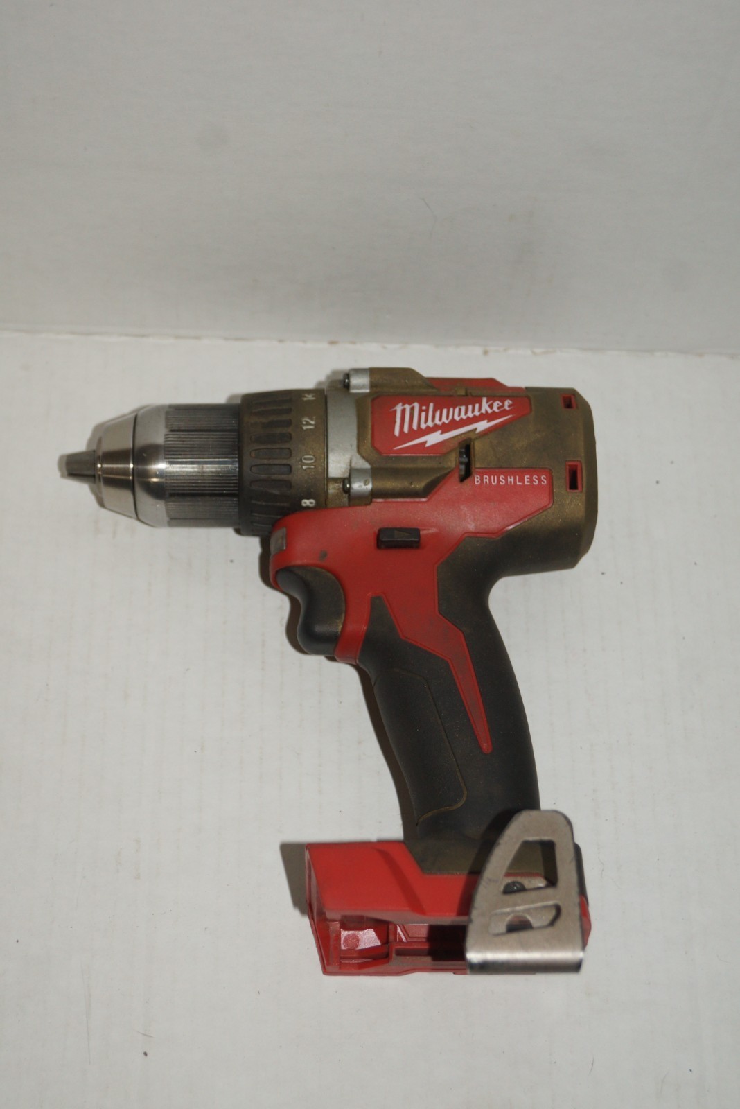 FOR PARTS NOT WORKING - Milwaukee 2801-20 M18 Brushless Cordless Drill Driver Item image 8