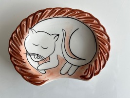 London Pottery Ceramic Cat Dish - £3.29 GBP