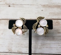 Vintage Coro Clip On Earrings Unusual Circle Design Gold Tone - £10.35 GBP