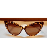 WearMe Pro Cat Eye Retro Classic Sunglasses Tortoise for Women &amp; Case 265L - £21.92 GBP
