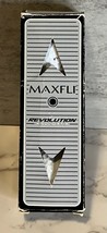 Maxfli Revolution Solid XT Golf Balls Box of 3 balls A5 - $5.66