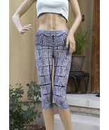 Niyama Sol Cropped Leggings (Vintage Koa Beachcomber Crop), XS, multicol... - $37.62