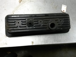 Right Valve Cover From 1990 Chevrolet C1500  4.3 - $78.95