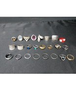 24 Fashion Costume Jewelry Ring LOT Statement Cocktail Rings Bands - $565.26 MXN
