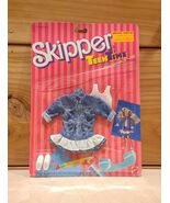 Vintage 1988 Barbie SKIPPER TEEN TIME FASHIONS 2597 Head of The Class Ma... - $725.27 MXN