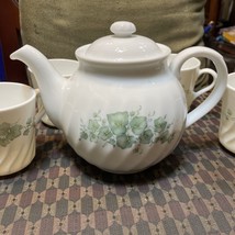 CORNING: Callaway (Corelle) Teapot &amp; Lid 5cups With 5 Cups - $99.00