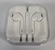 Genuine Apple Earbuds White Wired 3.5MM Jack With Case Brand New - £9.38 GBP