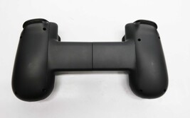 Backbone One (USB-C) x Call of Duty: Warzone Mobile Ed. Mobile Gaming Controller image 4