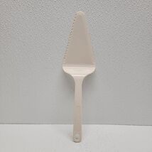 Vintage Pyrex Accessories White Pie Spatula/Cake Server #3370 Serrated Edge - $11.87