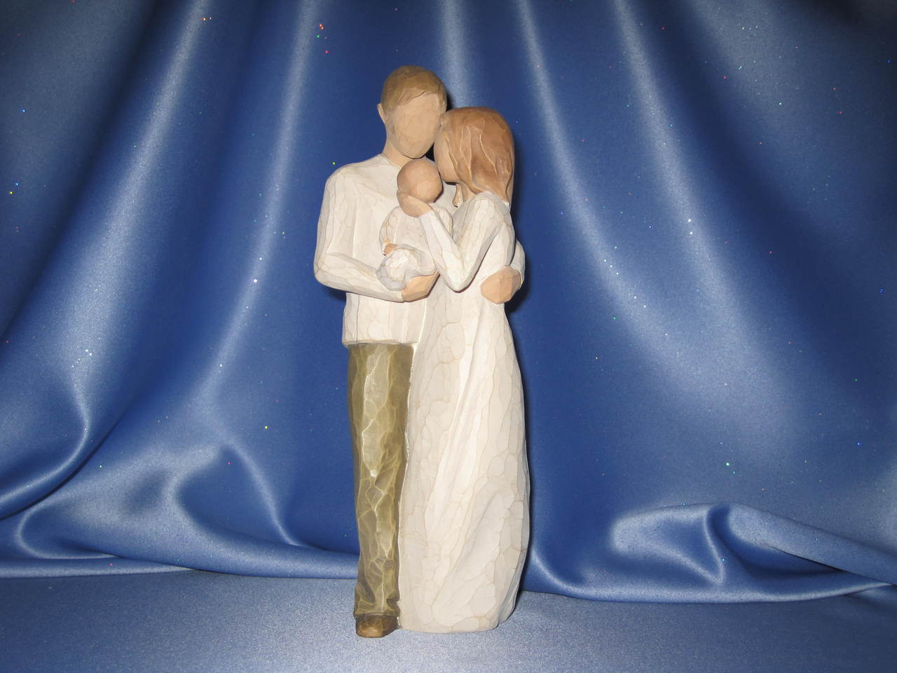 Primary image for Willow Tree "Our Gift" Figurine.