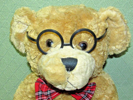 15&quot; Dillard&#39;s TEDDY BEAR with GLASSES 2002 Sitting Plush Stuffed Tan Plaid Tie - £6.53 GBP