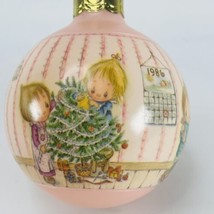Hallmark Collector&#39;s 1986 Betsey Clark Home For Christmas Love Pink Ornament VTG - £14.57 GBP