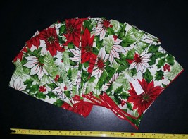 12 Vintage Christmas Napkins 16 by 15.5 inches - £14.33 GBP
