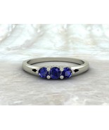 Blue Sapphire Three Gemstone Women Ring, 925 Sterling Silver Unique Jewelry - €45,31 EUR