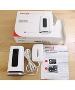 Honeywell IPCAM-WIC1 Total Connect Video HD WiFi Indoor Video Camera - $564.31 MXN