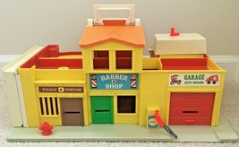 1976 Fisher Price Village Set 997 Little People Play Family Nearly Complete - $79.99