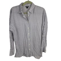 Ann Taylor Lightweight Striped Button-Down Shirt Gray/White Size M - $332.16 MXN