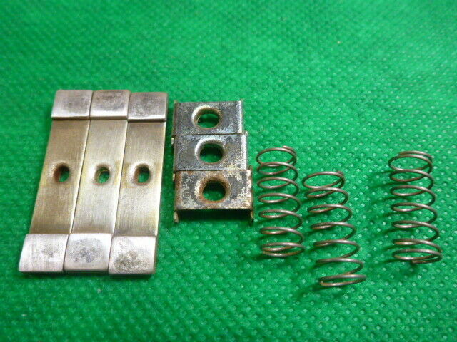 6-22-2-U Cutler Hammer 23-3480 Size 0  CONTACT 3 MOVABLE &amp; SPRINGS Used - $9.74