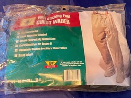 Chest Waders Vinyl Stocking Foot Men&#39;s Small Northwest Territory Suspend... - $18.49