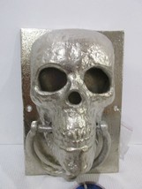 Halloween Gothic Cast Iron Skull Wall Door Knocker Decor Decoration - £23.72 GBP