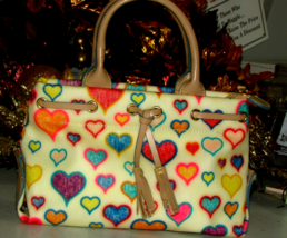 PURSE beige w/colorful heart pattern leather detail 10.5x6.75" (clst) - $13.30