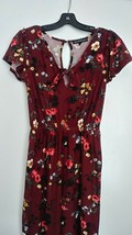 Derek Heart Juniors Beautiful Red Floral Cap Sleeve Rear keyhole Jumpsuit M  061 - £12.17 GBP