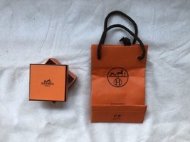 Hermes box square XS with paper shopping bag  empty orange 593 - $19.79