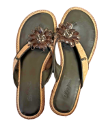 Brighton Orchid Brown Sandals Flower Raffia Trim Rubber Soles Size 8.5 - €22,34 EUR