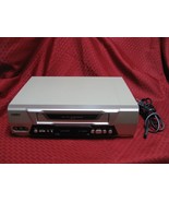 Sanyo VWM-686 VHS/VCR Hi-Fi Stereo TESTED WORKS No Remote - $921.73 MXN