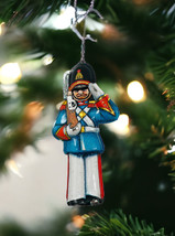Vintage 1982 Hallmark Tin Soldier Salute Christmas Tree Ornament - £8.92 GBP