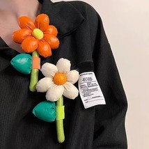 Broche de flores de tela hecho a mano, accesorios creativos para suéter - $18.99