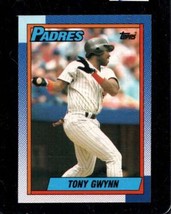 1990 Topps #730 Tony Gwynn Nmmt Padres Hof *X102456 - £1.91 GBP