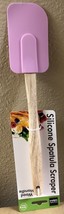 Wood Handle Silicone Spatula/Scraper (Pink) - $8.59