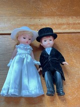 Lot of Madame Alexander Small Bride and Groom Jointed Plastic Dolls w Blinking - $11.29