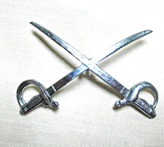 Vintage Cavalry Infantry Cross Swords Cap Badge 2 5/8&quot; Wide - $6.95