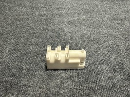 12001596 Maytag Range Oven Spark Module - $232.05 MXN