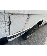 1987 1994 Range Rover OEM Fuel Gas Filler Door Lid White  - $118.48 CAD