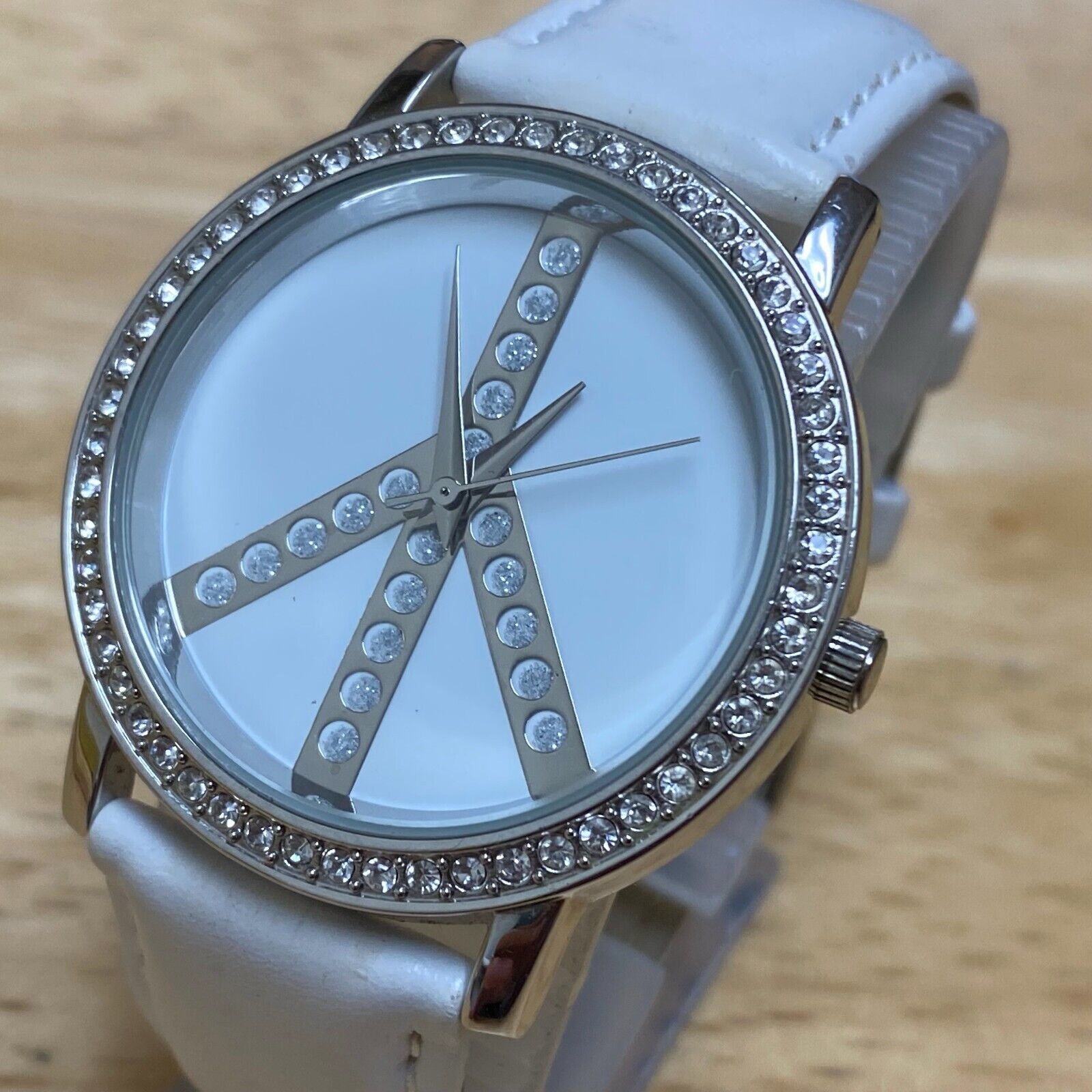 Studio Time Unisex Silver Rhinestone Japan Movt Analog Quartz Watch~New ... - $9.97