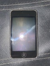 Apple iPod Touch 3rd Generation 32gb Black For Parts - $14.85