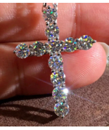2Ct Rund Schliff Moissanit Kreuzanhänger 18 &quot; Kette 14K Weiß Vergoldet - $2,242.88 MXN