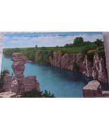 Vintage Balanced Rock &amp; The Palisades near Sioux Falls South Dakota - $5.45 CAD
